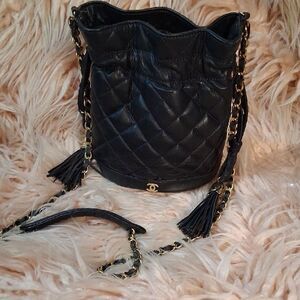 CHANEL Navy Blue Quilted Leather Bucket Bag